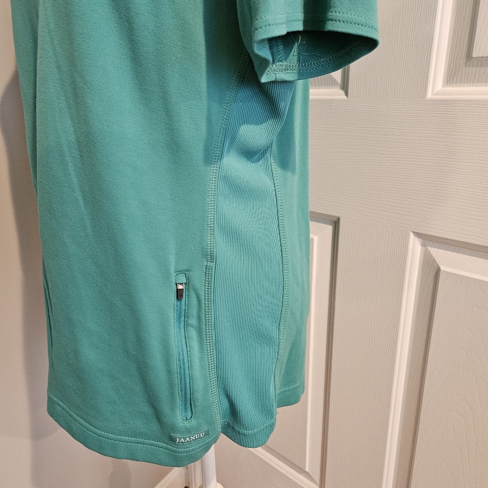 2-pocket side rib scrub top - Picture 5 of 5